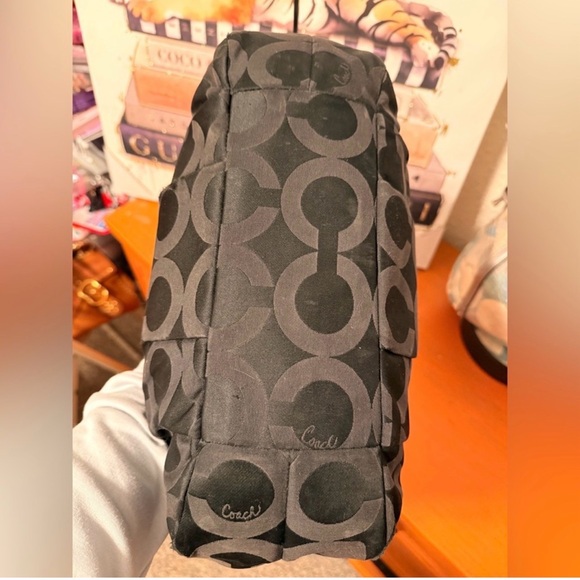 Coach Black and Gray Shoulder Bag - Picture 7 of 9